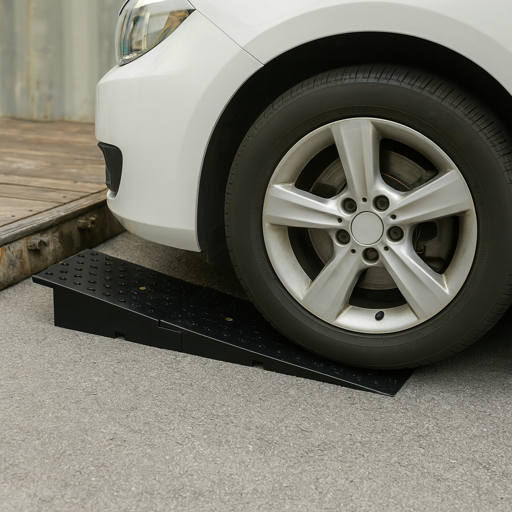 Heavy-Duty Rubber Container Ramp (150mm - 300mm) – Safe and Efficient Loading