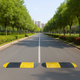 50mm High-Visibility Rubber Speed Bump – Traffic Calming Ramp with Fixings | Durable & Reflective | 10mph Control
