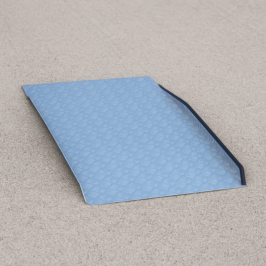 Adjustable Threshold Ramp – 2ft to 8ft for Smooth Entry and Mobility
