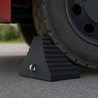 Heavy-Duty Pyramid Rubber Wheel Chock for HGVs, Trucks & Trailers – Industrial-Grade, Anti-Slip Tyre Stopper for Maximum Vehicle Safety