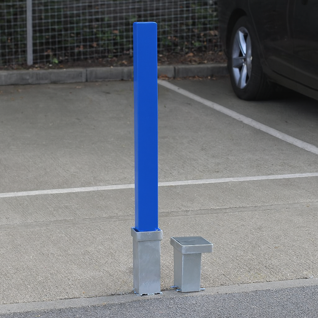Heavy-Duty Blue Removable Security Post with 2 Ground Bases