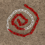 Durable Red & White Plastic Chain – Ideal for Safety Posts & Zone Marking (Sold per Metre)