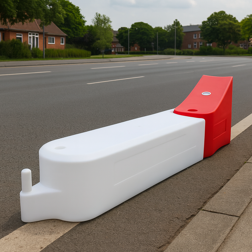 DuraLine 1350 Water-Filled Safety Barrier – Interlocking, Stackable & High-Strength Protection
